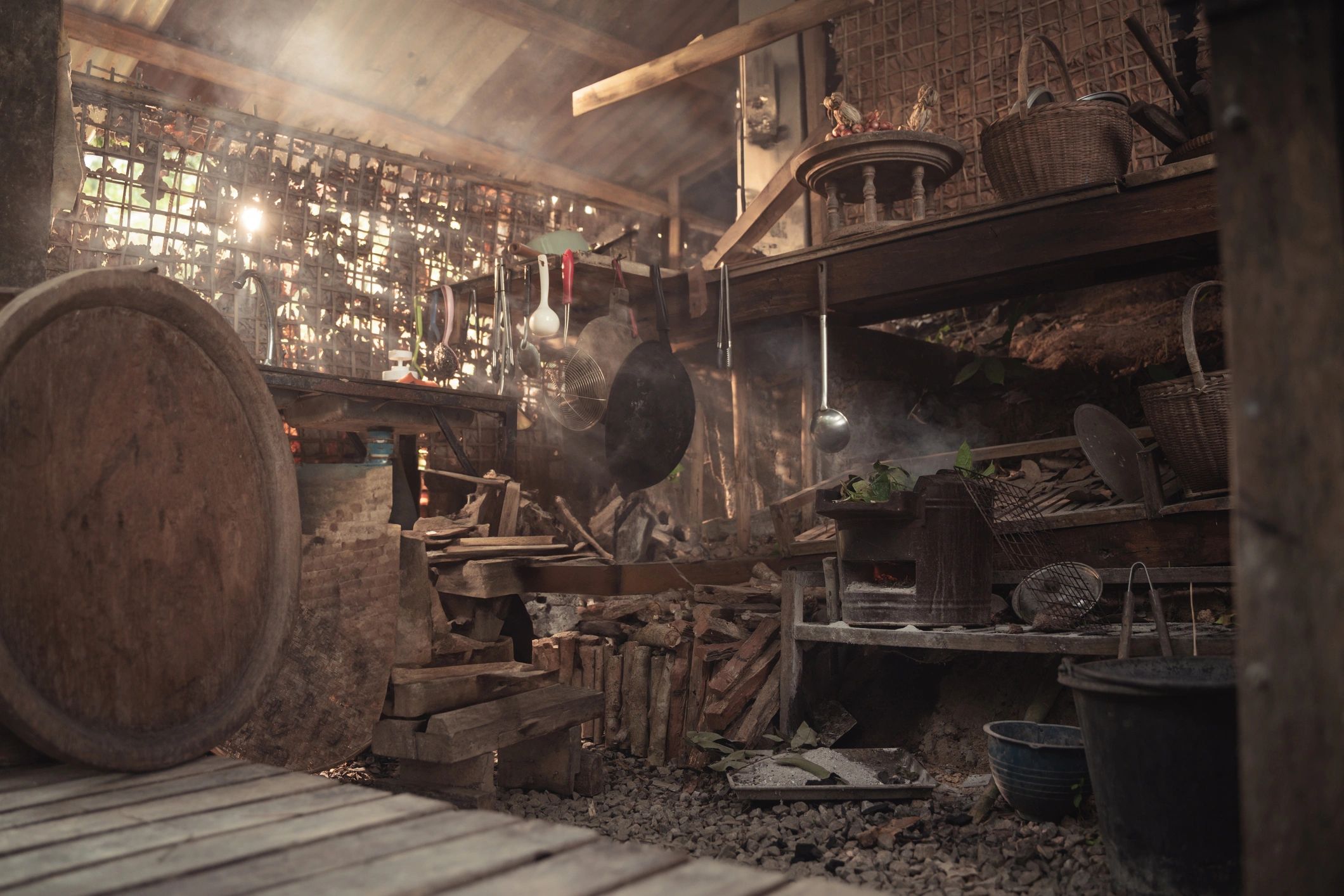 Artisan workspace for making products
